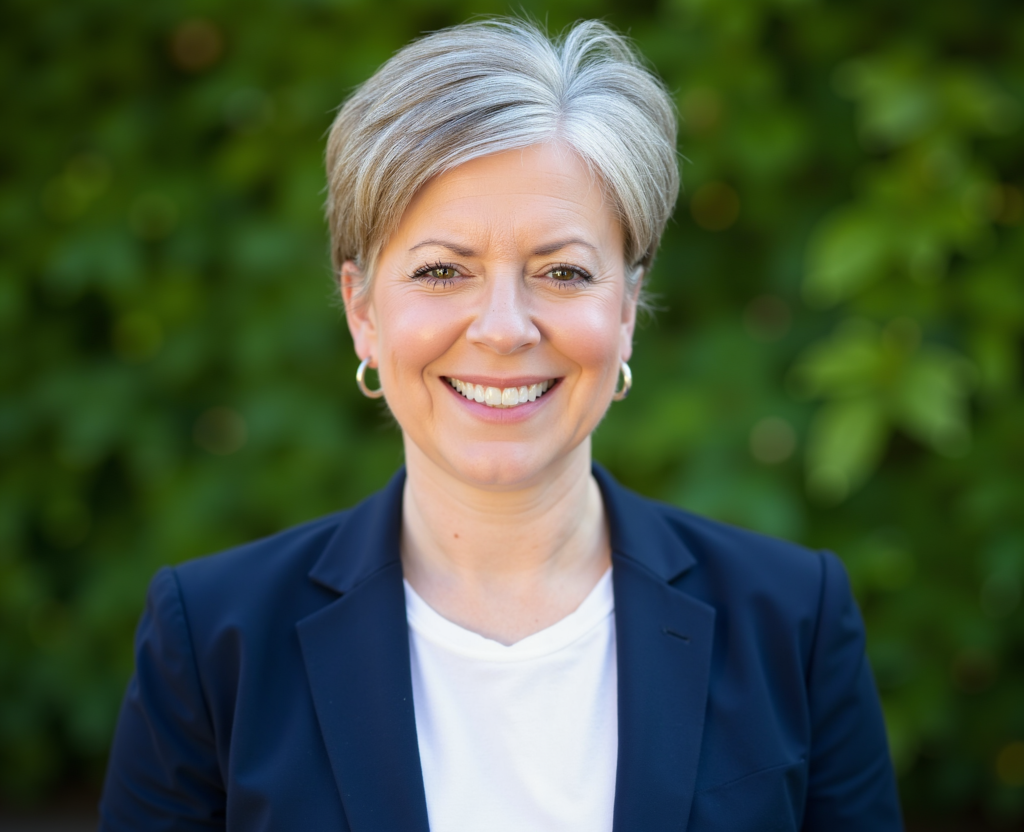 Julie Landers Therapist